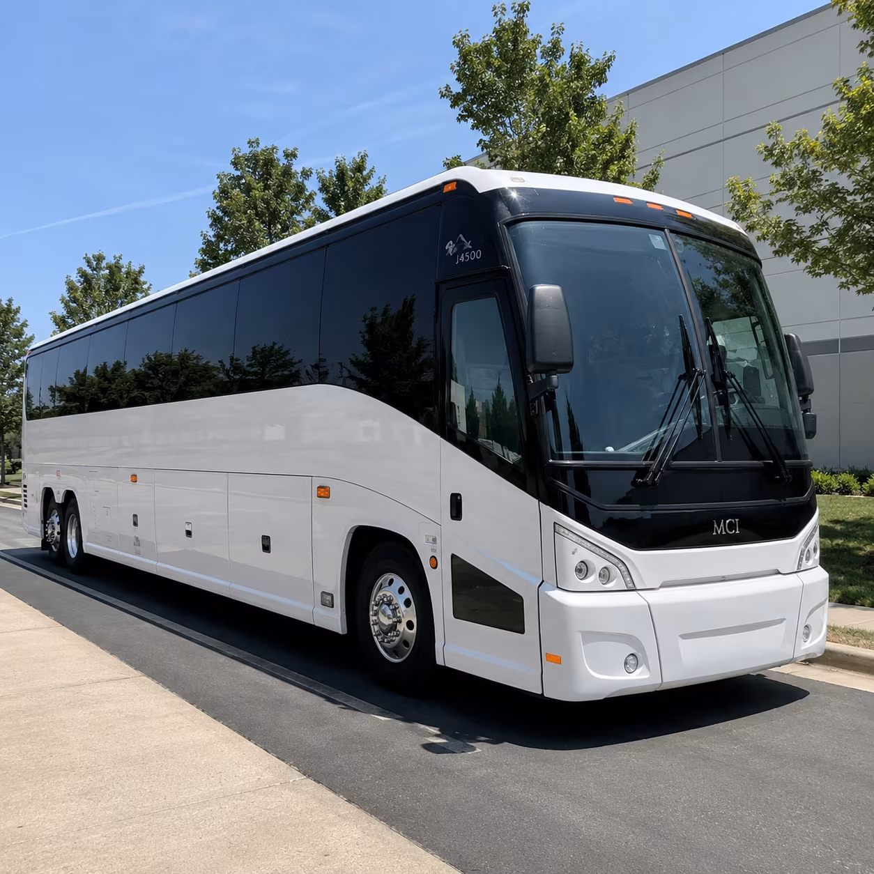 buses to dallas concert venues american airlines center and dos equis pavilion