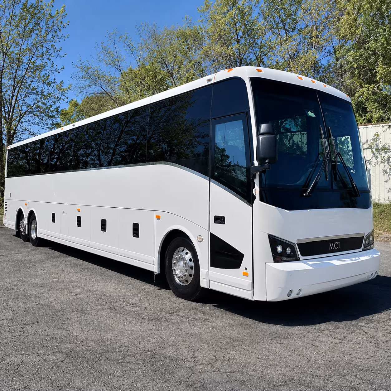 convention shuttle buses for the irving convention center at las colinas