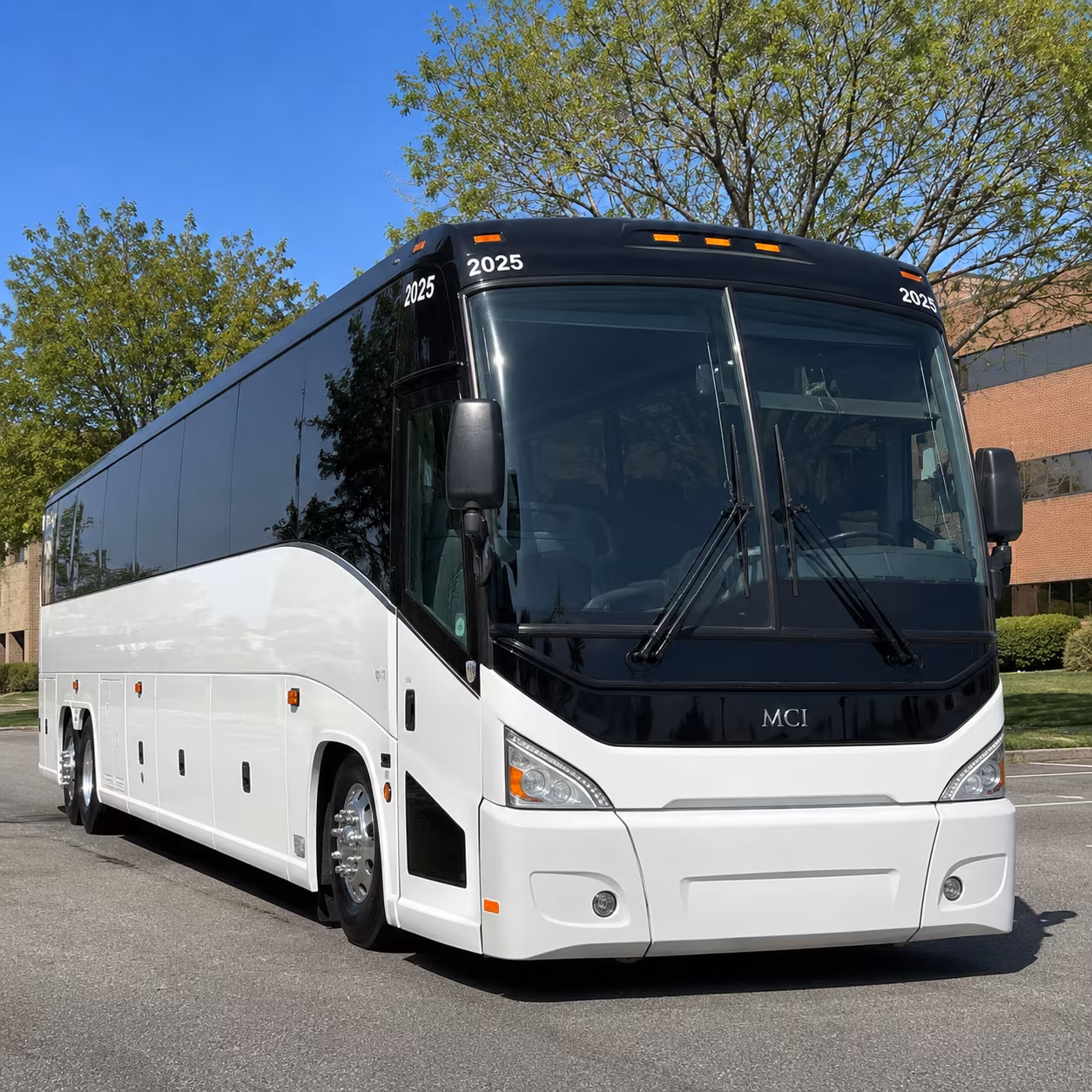 corporate airport transfer buses between irving and dfw