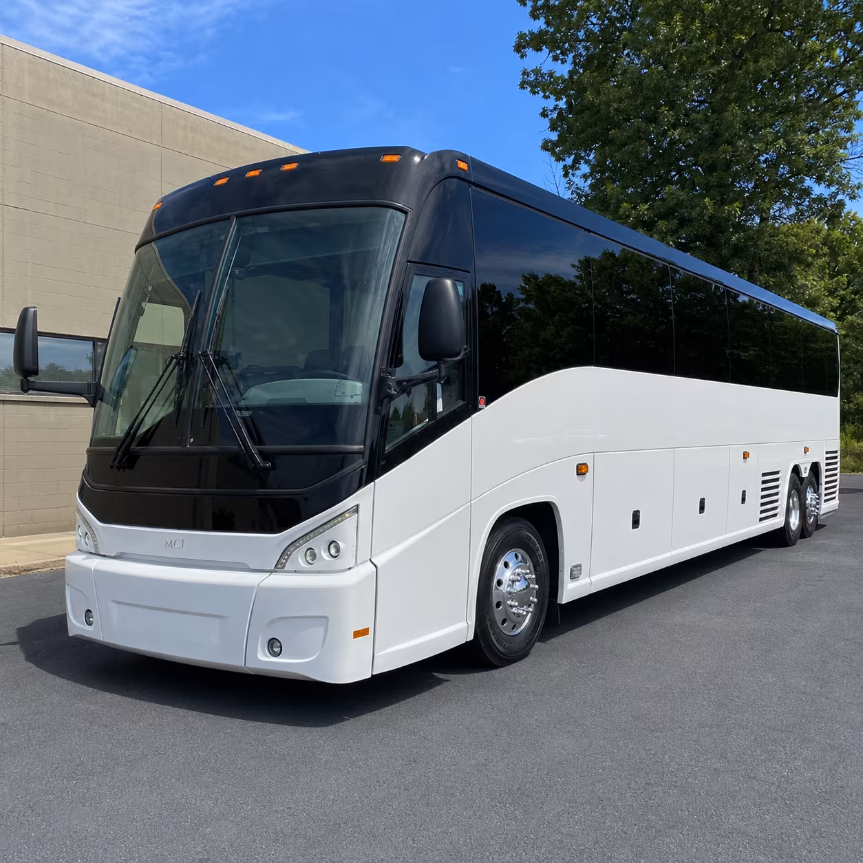 how the distance and duration of your trip affect charter bus rates in irving