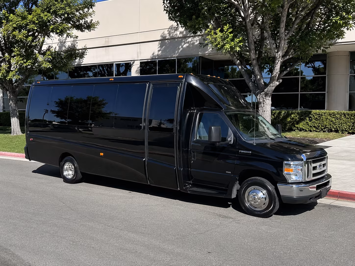 irving party bus rental 2